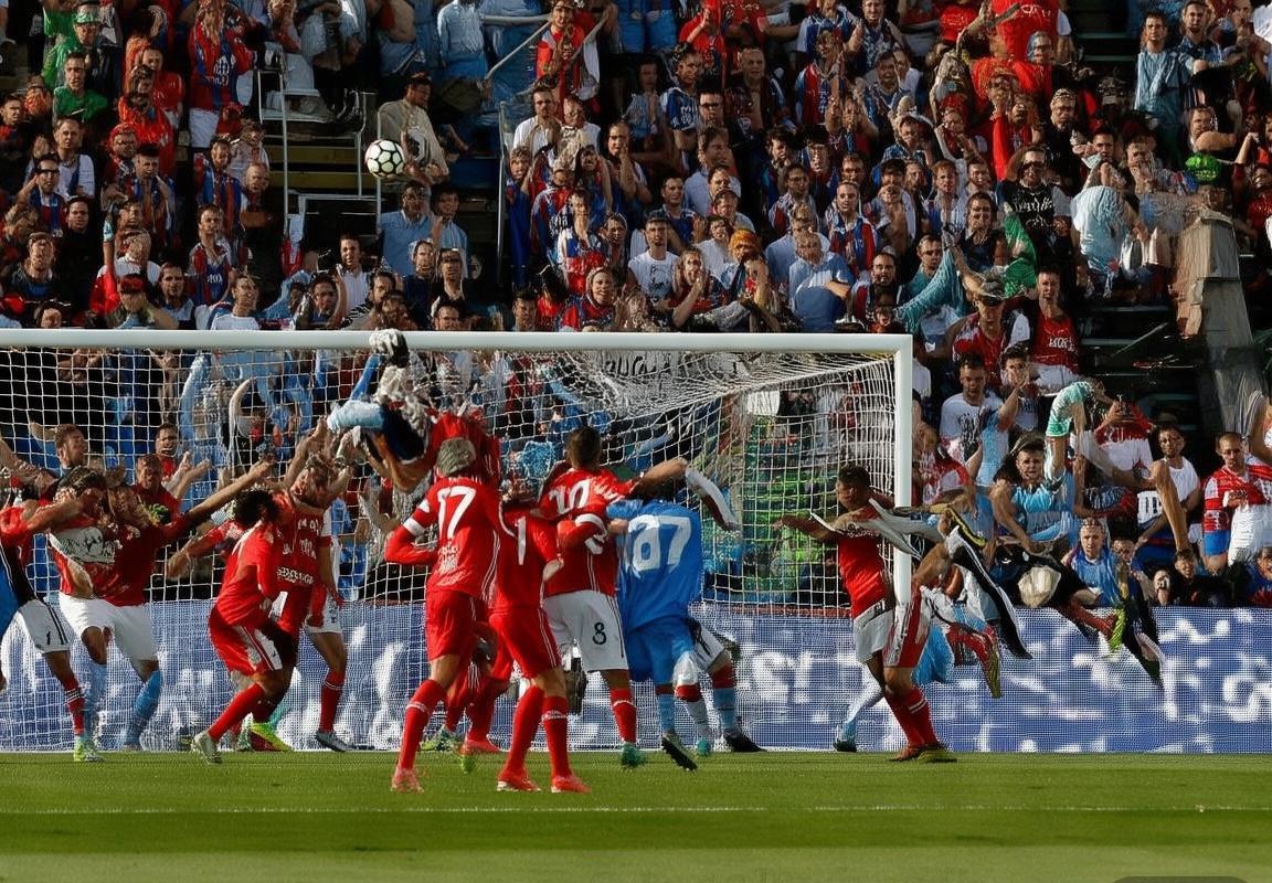 2017西班牙超级杯：皇马逆转巴萨经典对决回顾(图2)